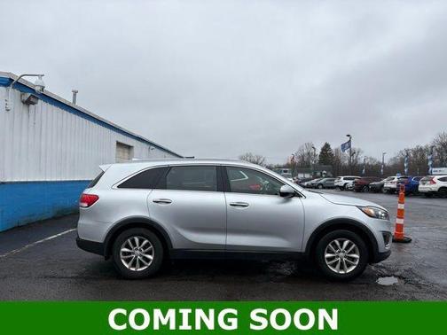 2018 Kia Sorento LX