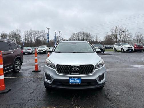 2018 Kia Sorento LX