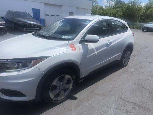 2022 Honda HR-V LX
