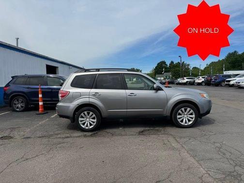 Steel Silver Metallic 2011 Subaru Forester 2.5X Premium