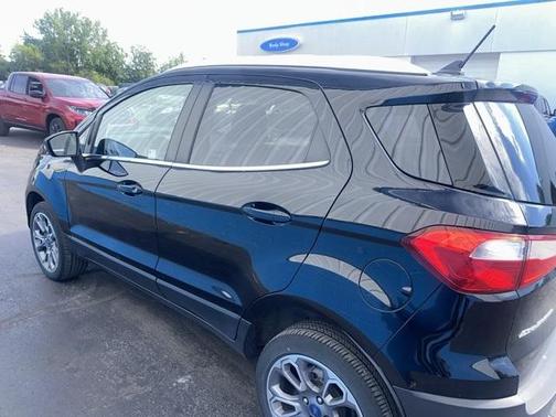 2022 Ford EcoSport Titanium