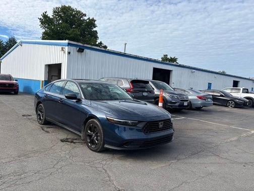 Canyon 2025 Honda Accord SE