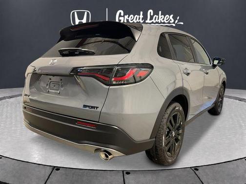 Urban Gray Pearl 2027 Honda HR-V Sport
