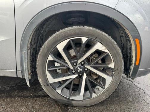 2023 Mitsubishi Outlander SEL