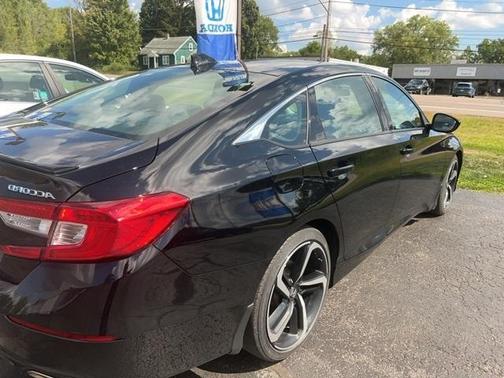 2022 Honda Accord Sport SE