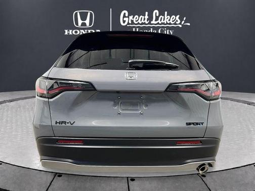 Urban Gray Pearl 2027 Honda HR-V Sport