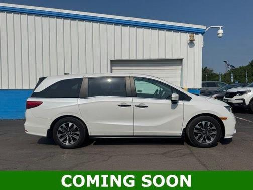 Platinum White Pearl 2024 Honda Odyssey EX-L