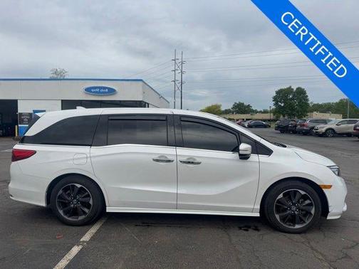 Platinum White Pearl 2024 Honda Odyssey Elite