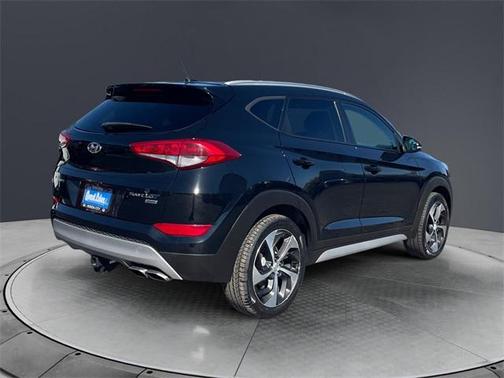 2017 Hyundai TUCSON Sport