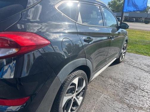 2017 Hyundai TUCSON Sport