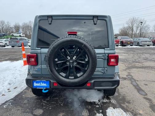 2024 Jeep Wrangler 4xe Sahara