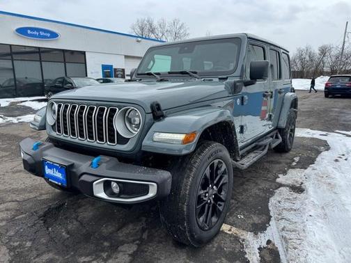 2024 Jeep Wrangler 4xe Sahara