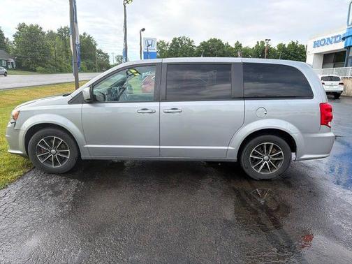 Billet Silver Metallic Clearcoat 2019 Dodge Grand Caravan SE