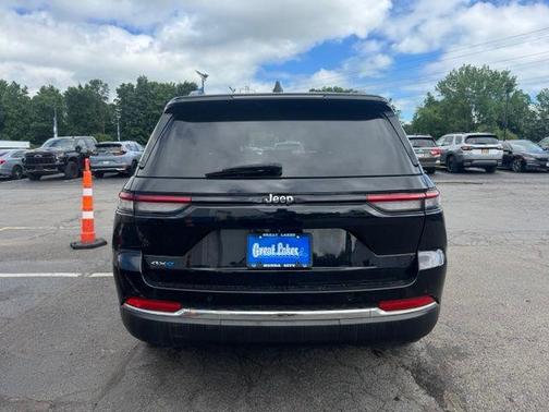 Diamond Black 2023 Jeep Grand Cherokee 4xe Base