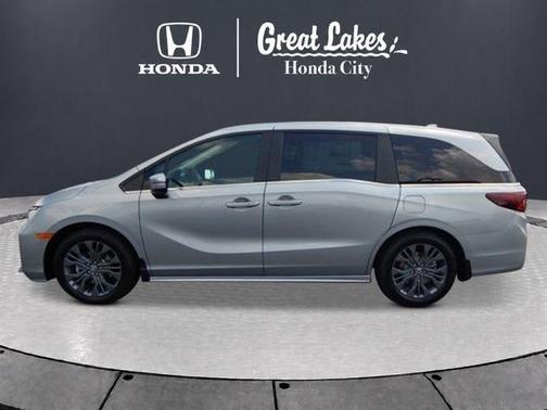 Solar Silver Metallic 2026 Honda Odyssey Touring