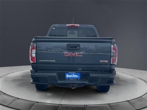 2016 GMC Canyon SLE