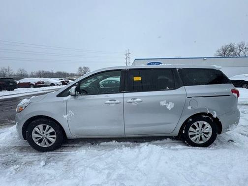 2018 Kia Sedona LX