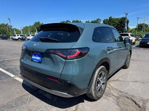 Pearl 2024 Honda HR-V EX-L