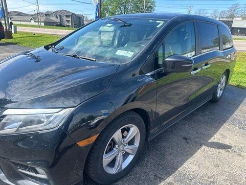 Crystal Black Pearl 2019 Honda Odyssey EX-L