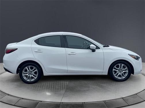 2018 Toyota Yaris iA Base