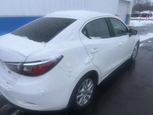 2018 Toyota Yaris iA Base