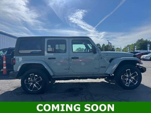 Earl Clearcoat 2024 Jeep Wrangler 4xe Sport