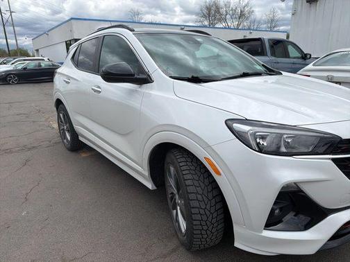 White Frost Tri-Coat 2020 Buick Encore GX Select
