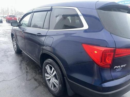 2016 Honda Pilot EX-L w/ Navigation