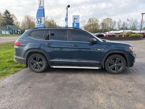 Tourmaline Blue Metallic 2021 Volkswagen Atlas 3.6 V6 SE w/ Technology R-Line