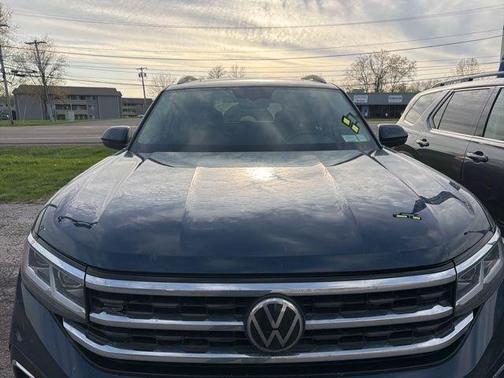 Tourmaline Blue Metallic 2021 Volkswagen Atlas 3.6 V6 SE w/ Technology R-Line