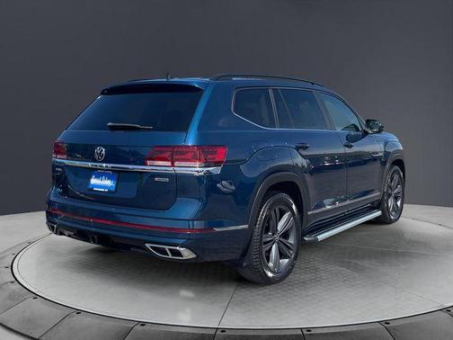 Tourmaline Blue Metallic 2021 Volkswagen Atlas 3.6 V6 SE w/ Technology R-Line