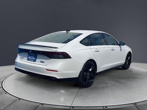 Platinum White Pearl 2023 Honda Accord Hybrid Sport-L