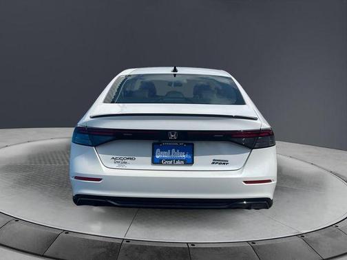 Platinum White Pearl 2023 Honda Accord Hybrid Sport-L