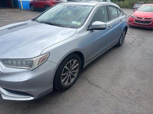 Lunar Silver Metallic 2019 Acura TLX FWD