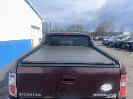 Maroon 2010 Honda Ridgeline RTL