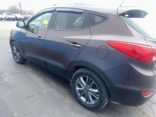 2015 Hyundai TUCSON SE
