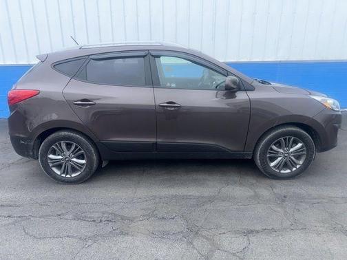 2015 Hyundai TUCSON SE