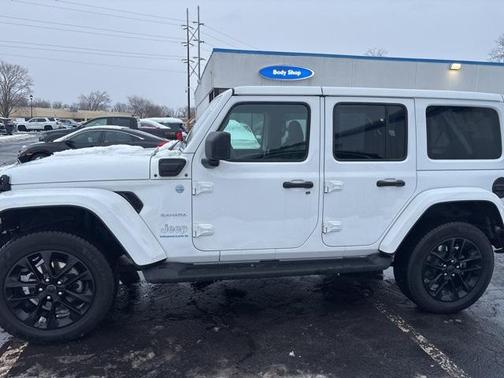 2024 Jeep Wrangler 4xe Sahara