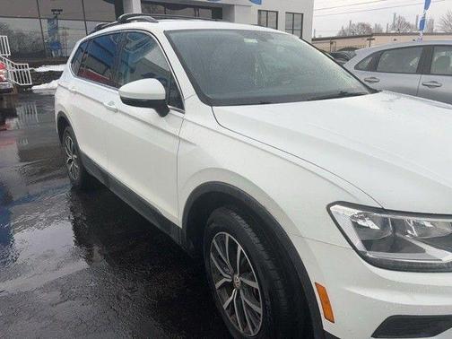 Pure White 2021 Volkswagen Tiguan 2.0T SE