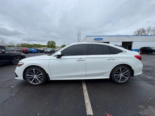 Platinum White Pearl 2024 Honda Civic Touring
