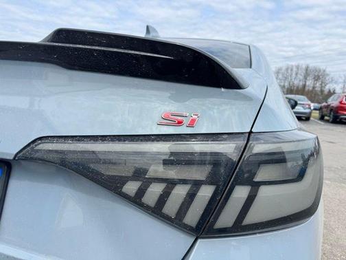 Sonic Gray Pearl 2024 Honda Civic Si Base