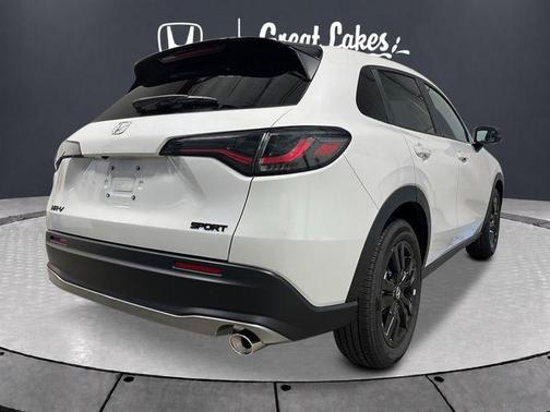 Platinum White Pearl 2027 Honda HR-V Sport