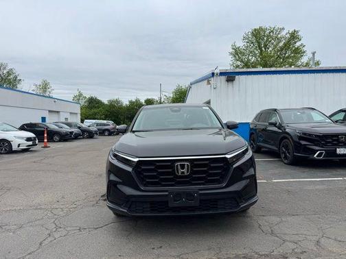 Crystal Black Pearl 2026 Honda CR-V LX