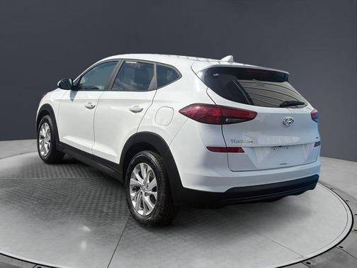 White Pearl 2019 Hyundai TUCSON SE