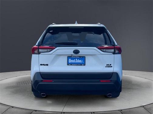 2023 Toyota RAV4 Hybrid XLE