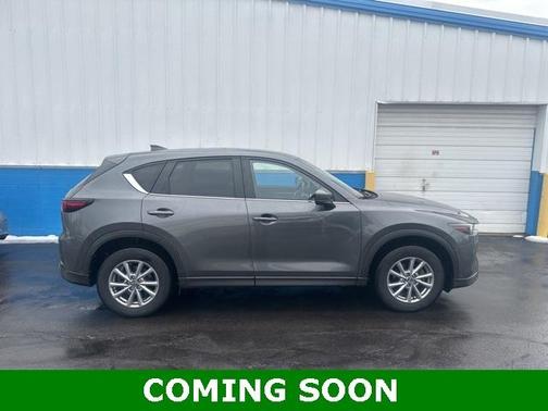 2022 Mazda CX-5 2.5 S Preferred Package