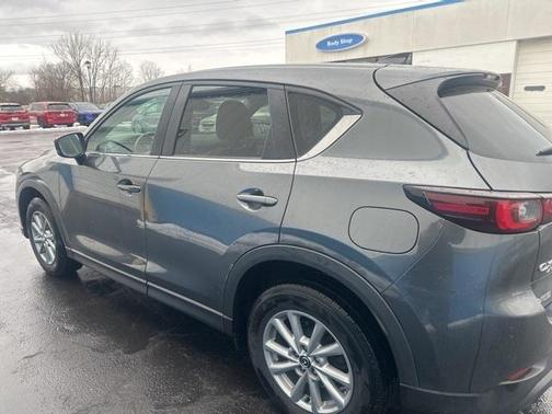 2022 Mazda CX-5 2.5 S Preferred Package