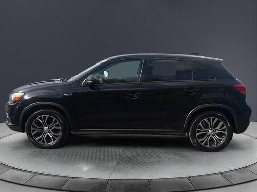 Labrador Black Metallic 2018 Mitsubishi Outlander Sport SE