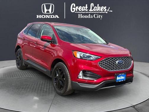 Rapid Red Metallic Tinted Clearcoat 2024 Ford Edge SEL