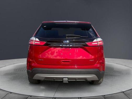 Rapid Red Metallic Tinted Clearcoat 2024 Ford Edge SEL